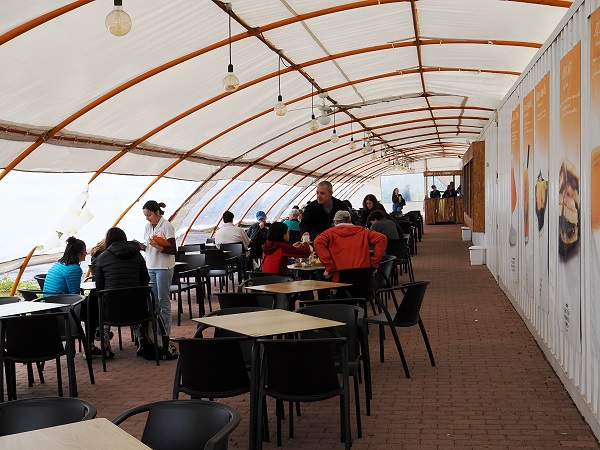 Im Cafe